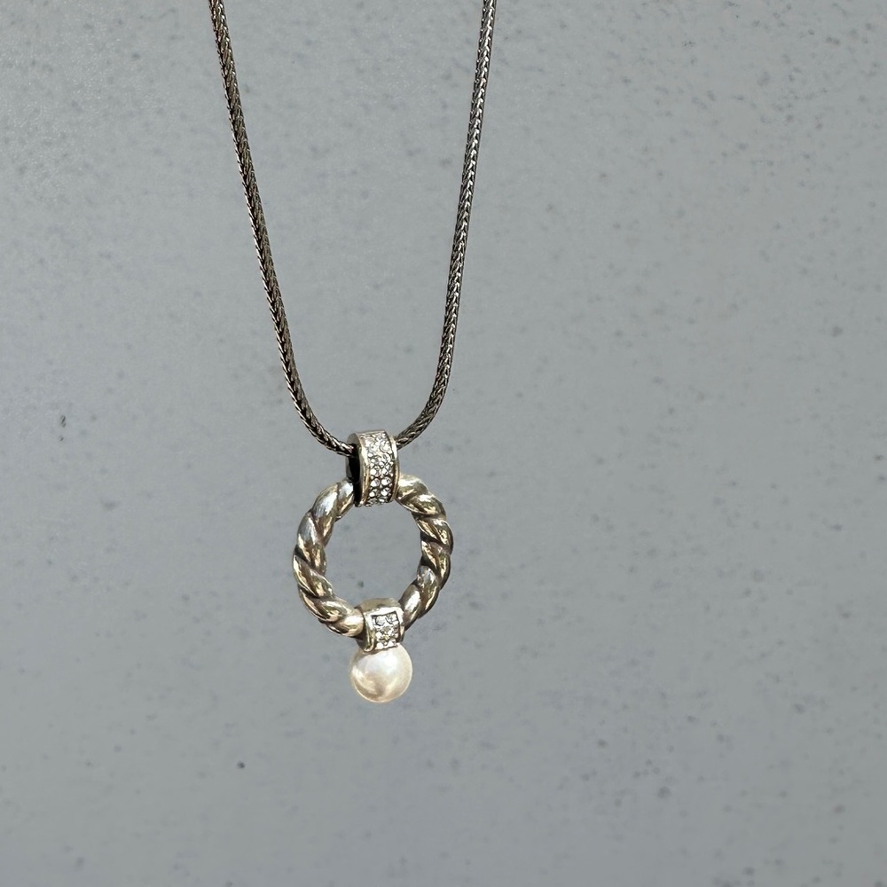 BRIGHTON PEARL DROP O NECKLACE